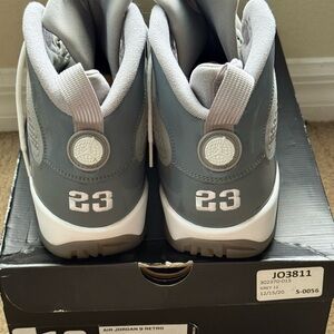 Jordan cool grey Retro Sneakers